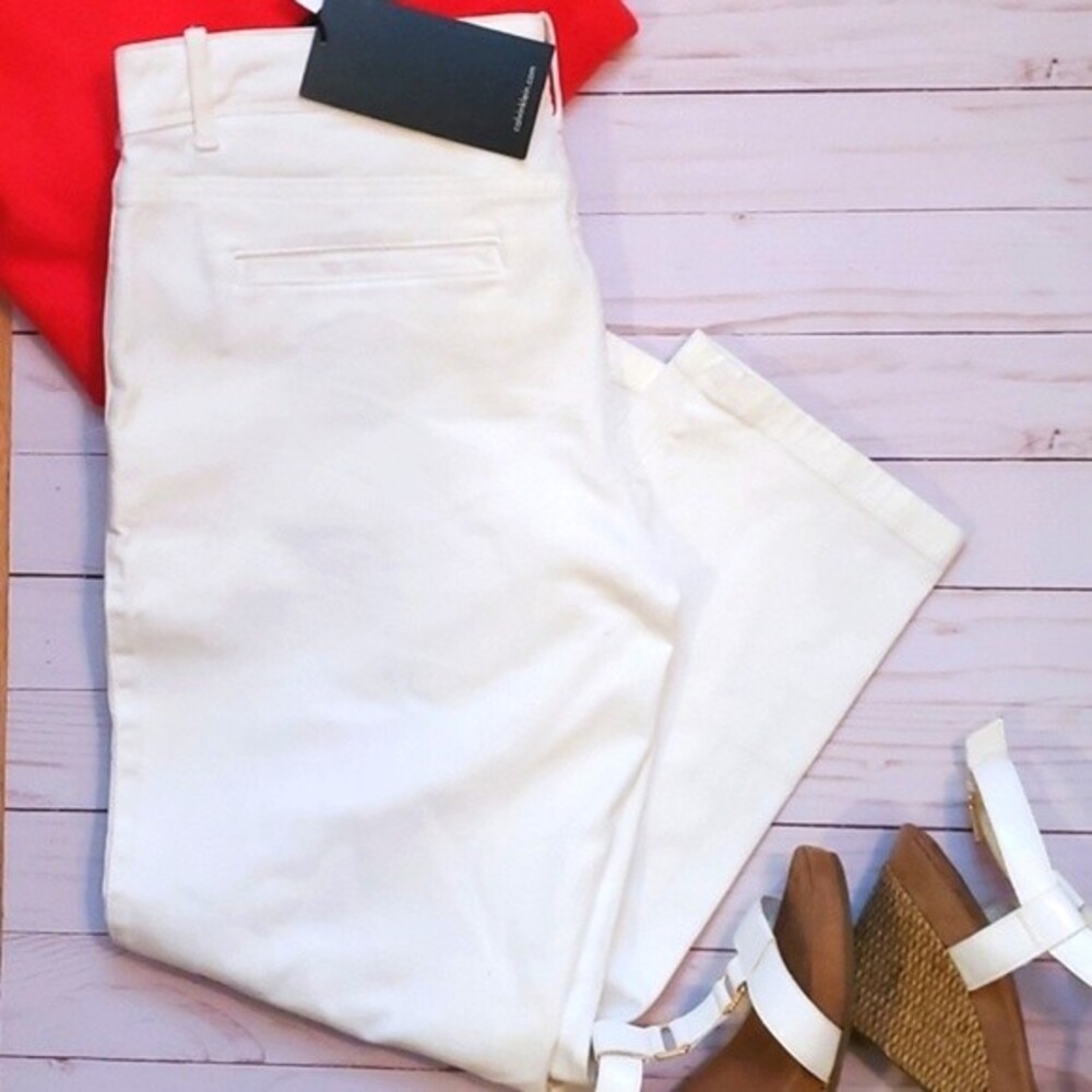 NWT CALVIN KLEIN WHITE ULTIMATE SKINNY JEANS SIZE 30 CROPPED 26" INSEAM DENIM